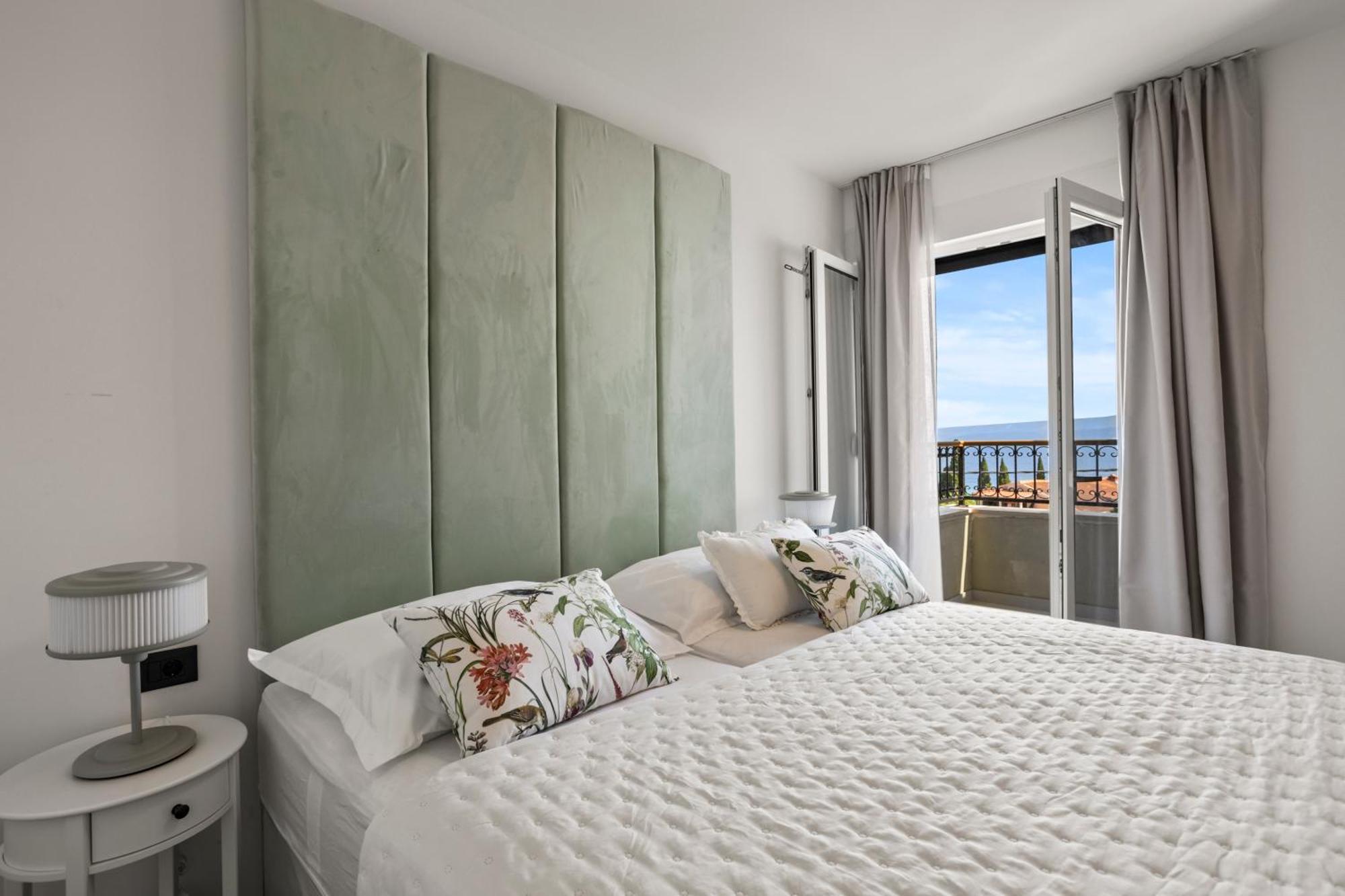 Appartement Luxury Penthouse Duće Extérieur photo